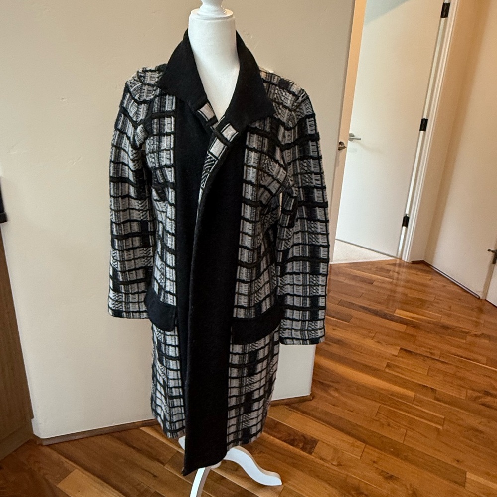 STRENESSE Black and White and olive and grey Checkered sweater coat - Picture 1 of 13